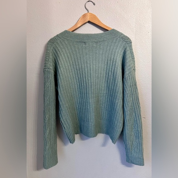 Women’s Hazel Moon Sweater - Picture 3 of 3